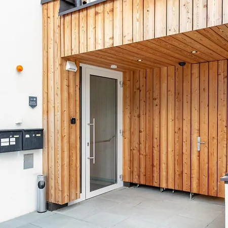 Apart33 1-23 Διαμέρισμα *